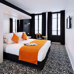 Kamer met Rolstoeltoegankelijkheid met een King Size Bed